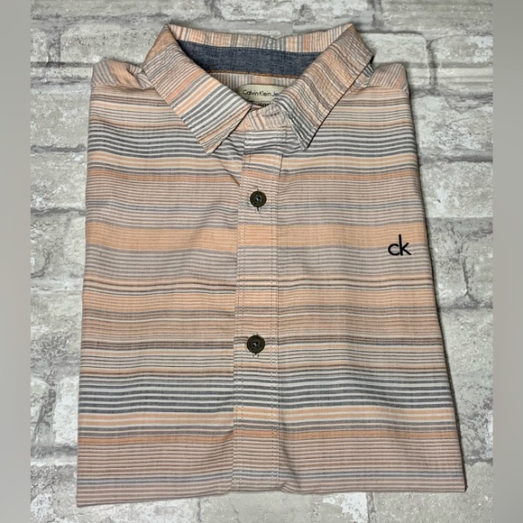 CALVIN KLEIN JEANS: Boys Short Sleeve Button Up Shirt - Picture 1 of 7